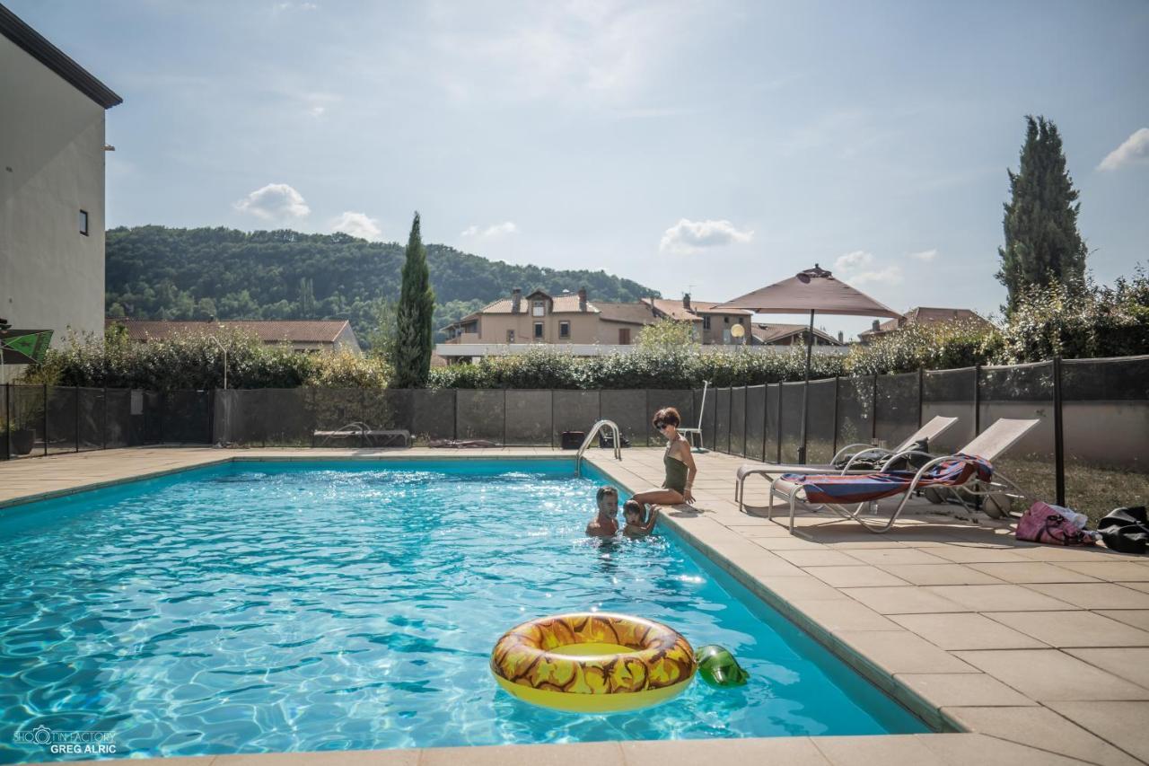 Hotel Cap Vert En Aveyron Saint-Affrique Eksteriør bilde