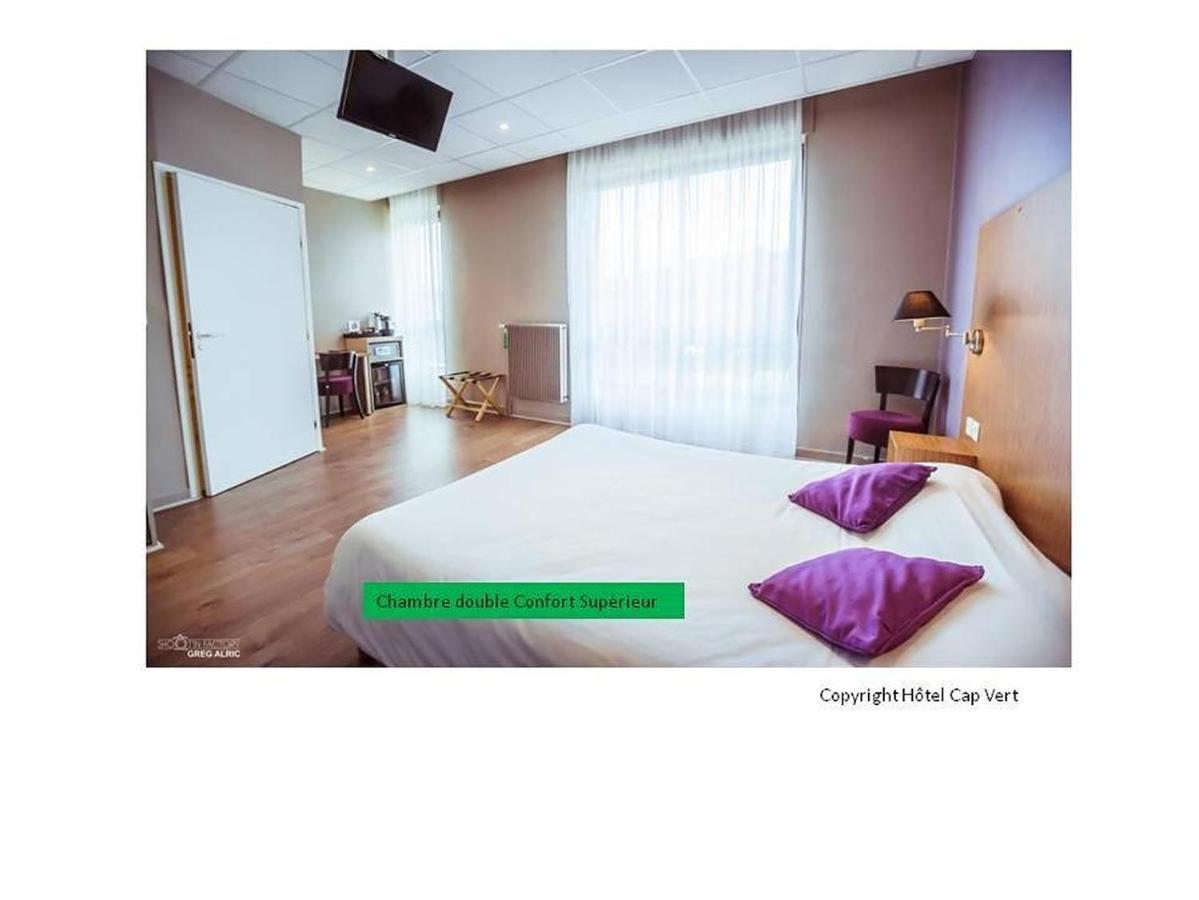 Hotel Cap Vert En Aveyron Saint-Affrique Eksteriør bilde