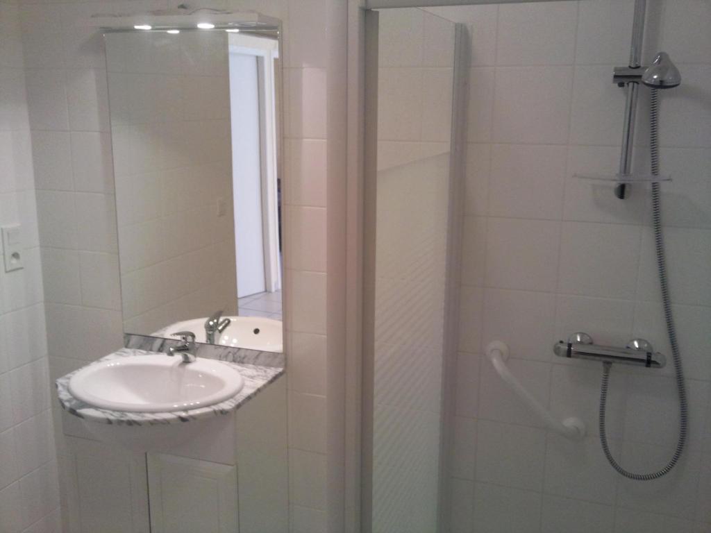 Hotel Cap Vert En Aveyron Saint-Affrique Rom bilde